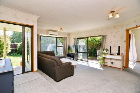 Photo of property in 2 Mayo Place, Belfast, Christchurch, 8051