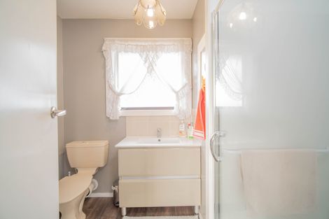 Photo of property in 30 Carbine Place, Sockburn, Christchurch, 8042