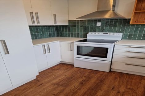 Photo of property in 28 Gladstone Road, Woodend, 7610