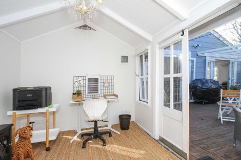 Photo of property in 2/162 Deep Creek Road, Torbay, Auckland, 0630