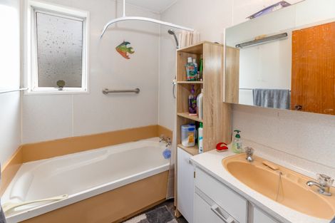 Photo of property in 481 Pages Road, Bexley, Christchurch, 8061