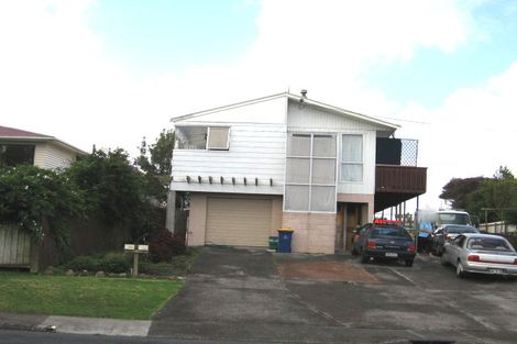 Photo of property in 108a Royal Road, Massey, Auckland, 0614