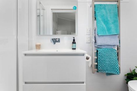 Photo of property in 94 Harbour Road, Ohope, 3121