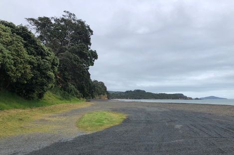 Photo of property in 26 Orere Point Road, Orere Point, 2585