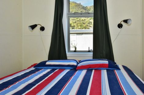 Photo of property in 33 Kuku Avenue, Mahia, 4198