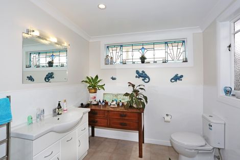 Photo of property in 38 Jellicoe Avenue, Tuakau, 2121