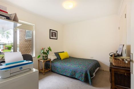 Photo of property in 79 Nimstedt Avenue, Oteha, Auckland, 0632