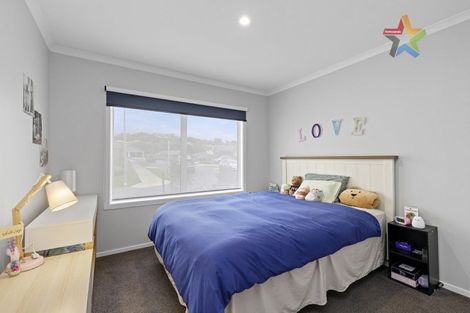 Photo of property in 3 Takapo Grove, Kelson, Lower Hutt, 5010