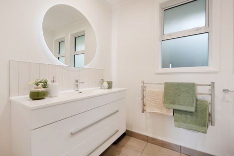 Photo of property in 79 Salford Street, Newlands, Wellington, 6037