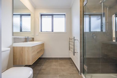 Photo of property in 23a Nellie Drive, Kumeu, 0810