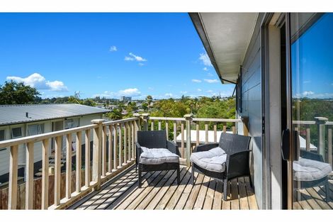Photo of property in 26 Solar Road, Glen Eden, Auckland, 0602