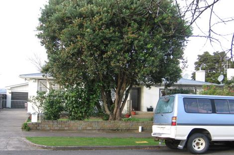 Photo of property in 35 Waterloo Crescent, Hokowhitu, Palmerston North, 4410