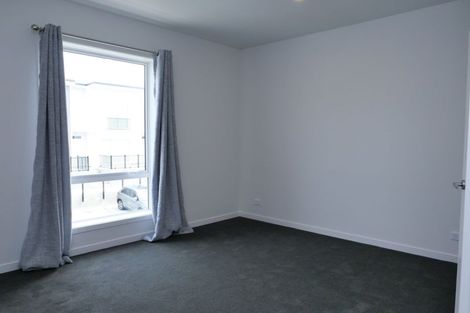 Photo of property in 11/30 Adventure Drive, Whitby, Porirua, 5024