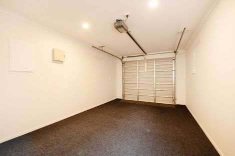 Photo of property in 27 Stockport Grove, Churton Park, Wellington, 6037