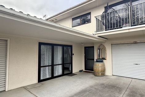 Photo of property in 483 Marine Parade, Napier South, Napier, 4110
