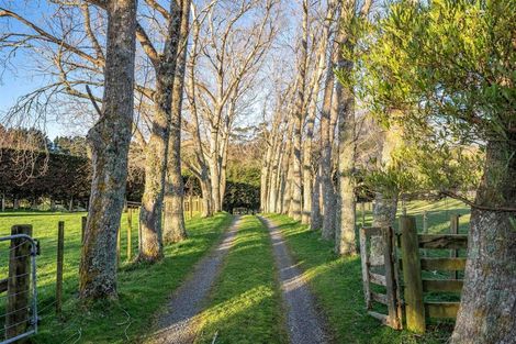 Photo of property in 140 Akatarawa Road, Reikorangi, Waikanae, 5391