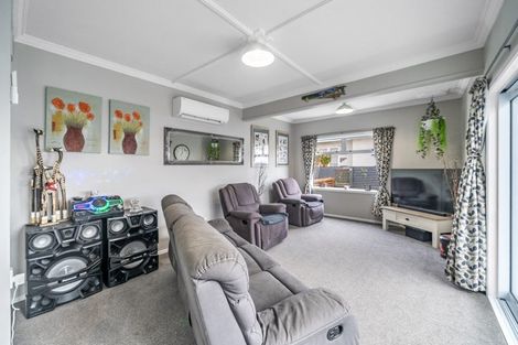 Photo of property in 8 Burns Street, Mataura, 9712