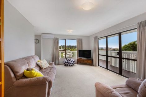 Photo of property in 16 Transom Close, Whitby, Porirua, 5024