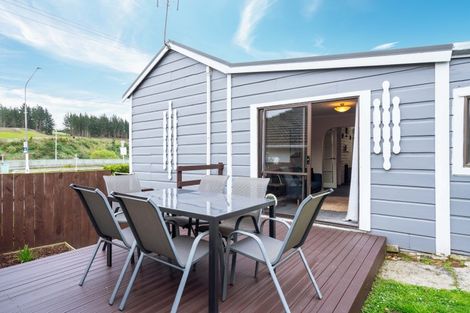 Photo of property in 92 Main South Road, Green Island, Dunedin, 9018