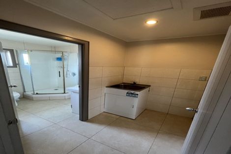 Photo of property in 69 Walworth Avenue, Pakuranga Heights, Auckland, 2010