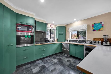 Photo of property in 30 Cameron Street, Hawera, 4610