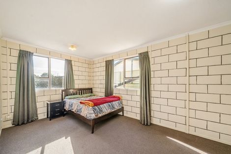 Photo of property in 110 Holborn Drive, Stokes Valley, Lower Hutt, 5019