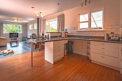 Photo of property in 734 Okahukura Road, Tapora, Wellsford, 0977