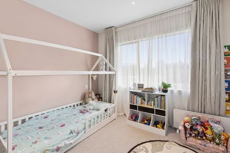 Photo of property in 49 Pounamu Avenue, Albert Town, Wanaka, 9305