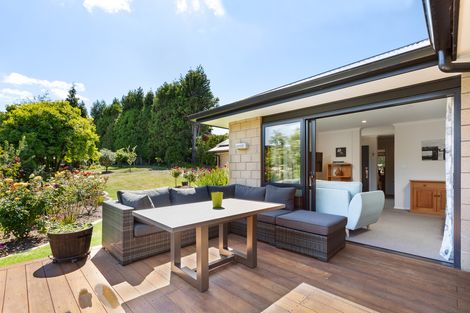 Photo of property in 260 Athenree Road, Athenree, Katikati, 3177