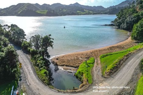 Photo of property in 9 Adlor Hill Road, Port Charles, Coromandel, 3584