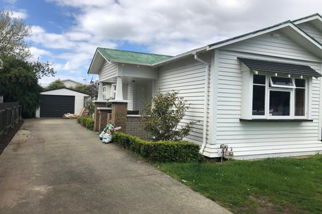 Photo of property in 43 Lyndhurst Street, Takaro, Palmerston North, 4412