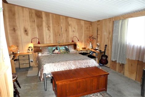 Photo of property in 102 Boons Valley Road, Waikawa, Picton, 7220