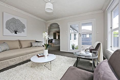 Photo of property in 1312 Jubilee Street, Mayfair, Hastings, 4122