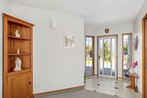 Photo of property in 23 Orchard Street, Clyde, 9330