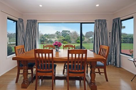 Photo of property in 6 Essex Street, Weston, Oamaru, 9401