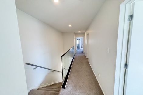 Photo of property in 64d Royal Road, Te Atatu South, Auckland, 0610