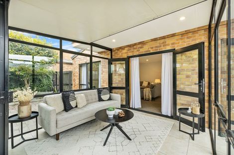 Photo of property in 1/111 Lincoln Road, Addington, Christchurch, 8024