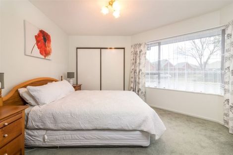 Photo of property in 18 Althorp Place, Avonhead, Christchurch, 8042