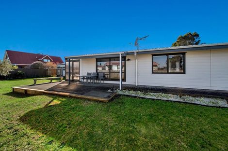 Photo of property in 221 Parklands Avenue, Bell Block, New Plymouth, 4312
