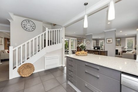 Photo of property in 25a Riverview Terrace, Fairfield, Hamilton, 3214