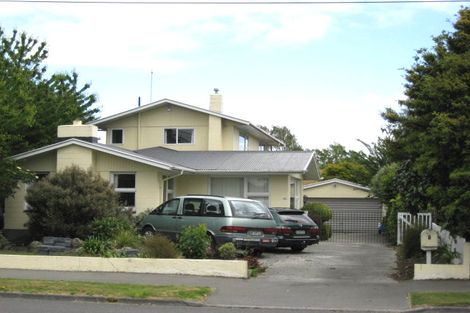 Photo of property in 7 Roydvale Avenue, Burnside, Christchurch, 8042