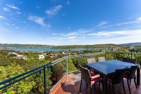 Photo of property in 7 Cromarty Place, Papakowhai, Porirua, 5024