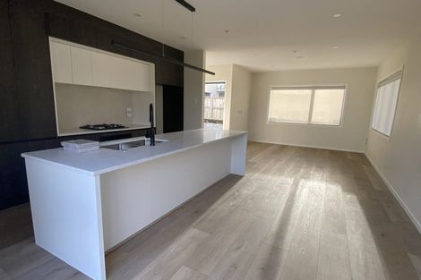 Photo of property in 1552c Dominion Extension, Mount Roskill, Auckland, 1041