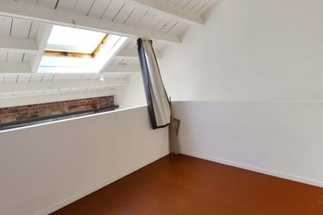 Photo of property in Hannahs Warehouse Apartments, 12/13 Leeds Street, Te Aro, Wellington, 6011
