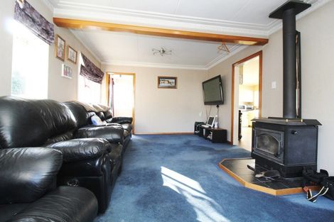 Photo of property in 1 Price Street, Waimate, 7924