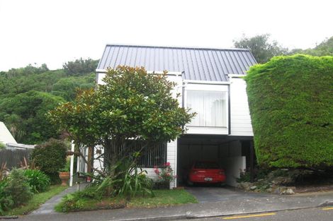 Photo of property in 35b Amapur Drive, Khandallah, Wellington, 6035