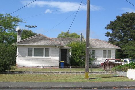 Photo of property in 7 Vanguard Road, Kelston, Auckland, 0602