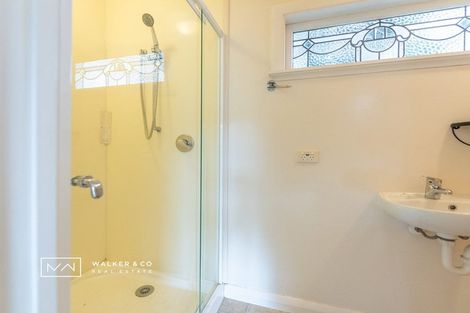 Photo of property in 8 York Avenue, Heretaunga, Upper Hutt, 5018