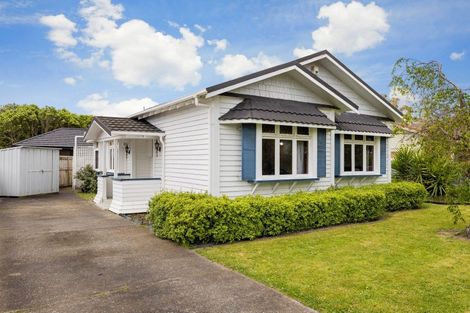 Photo of property in 21a Shamrock Street, Takaro, Palmerston North, 4412