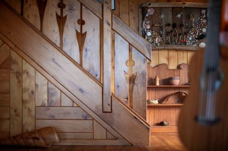 Photo of property in 37 Whaanga Road, Raglan, 3297